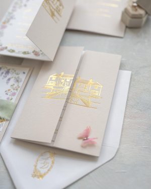 UK glasgow luxury wedding gatefold invitations
